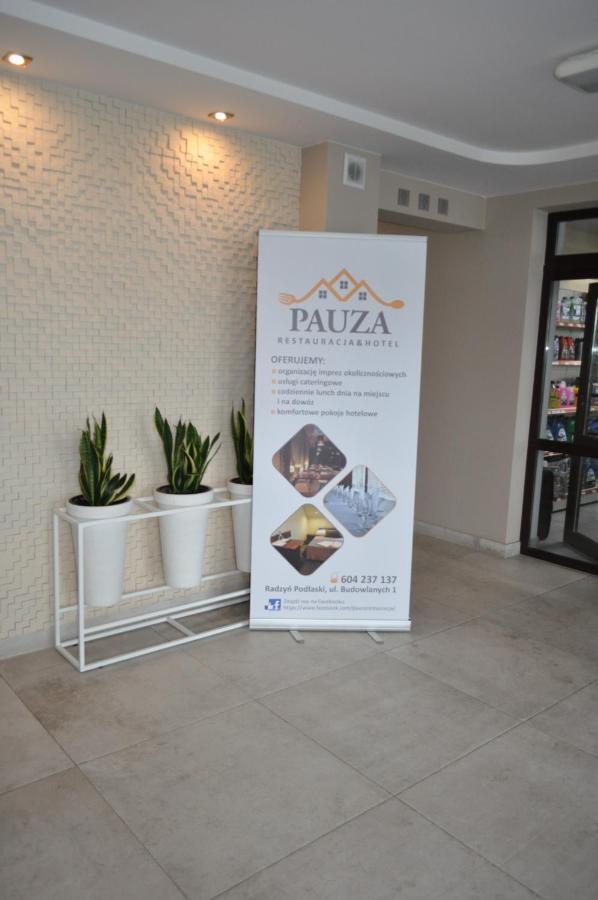 Hotel Pauza Radzyn Podlaski Exterior photo
